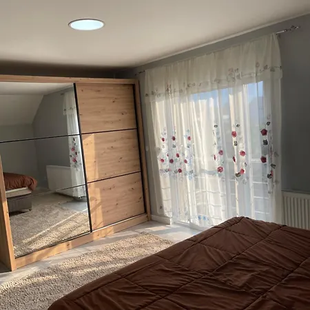 Naya House Rent 아파트